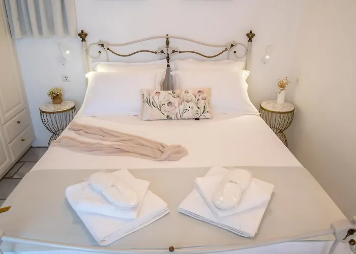 Anemoessa Cycladic House *