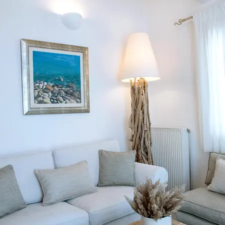 펜션 Anemoessa Cycladic House