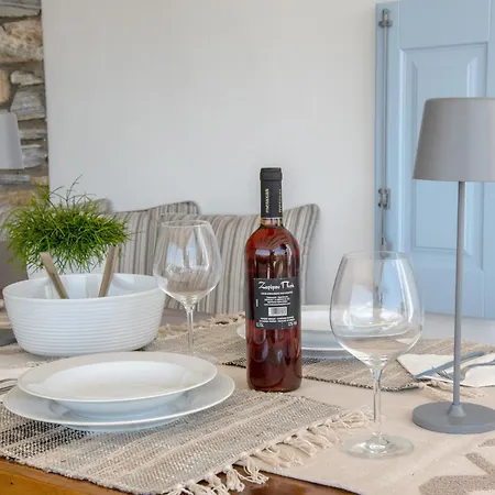 Anemoessa Cycladic House 펜션