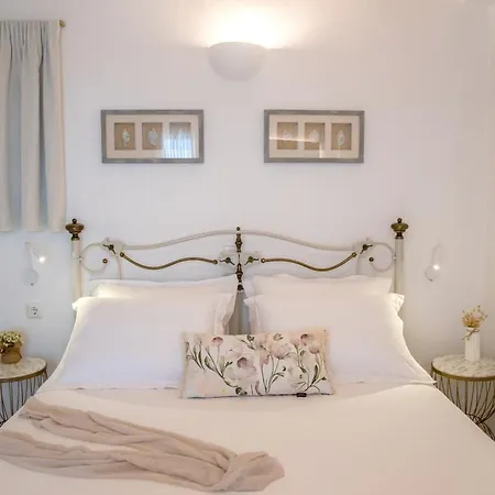 펜션 Anemoessa Cycladic House