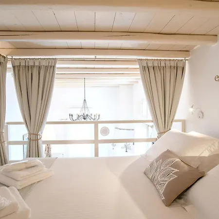 펜션 Anemoessa Cycladic House