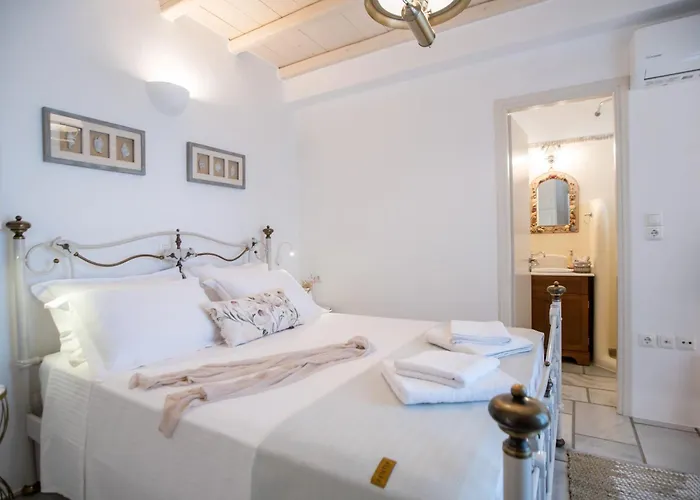 Anemoessa Cycladic House *