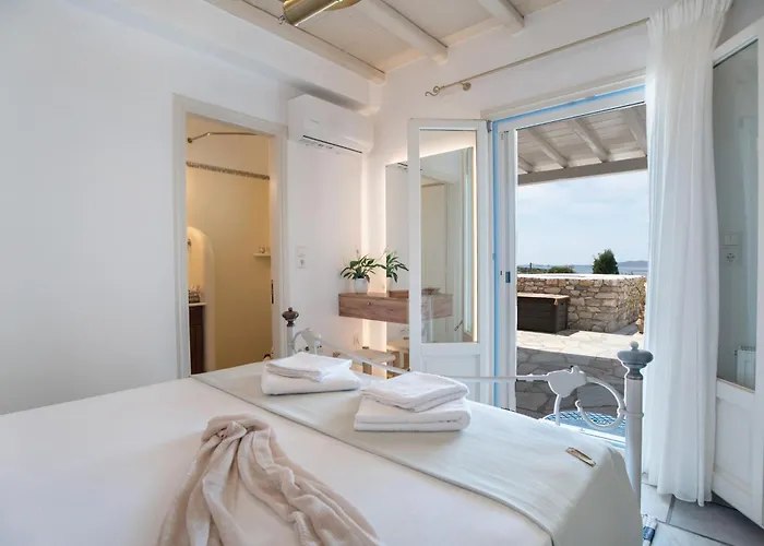 Anemoessa Cycladic House