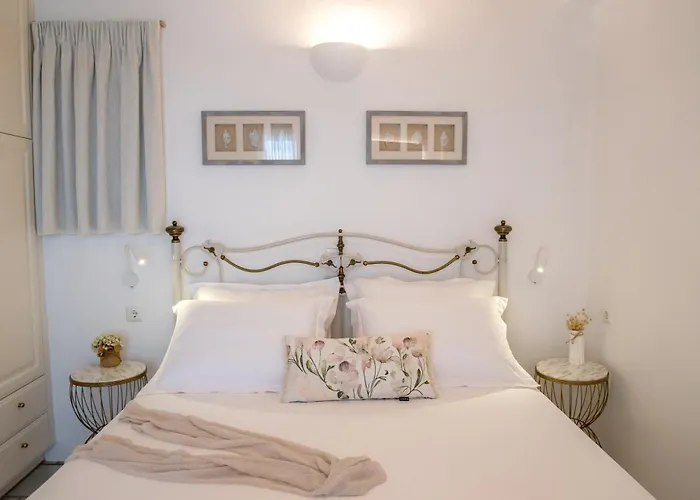 Nyaraló Anemoessa Cycladic House