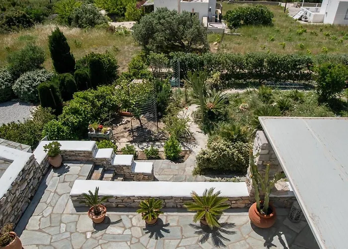 Anemoessa Cycladic House